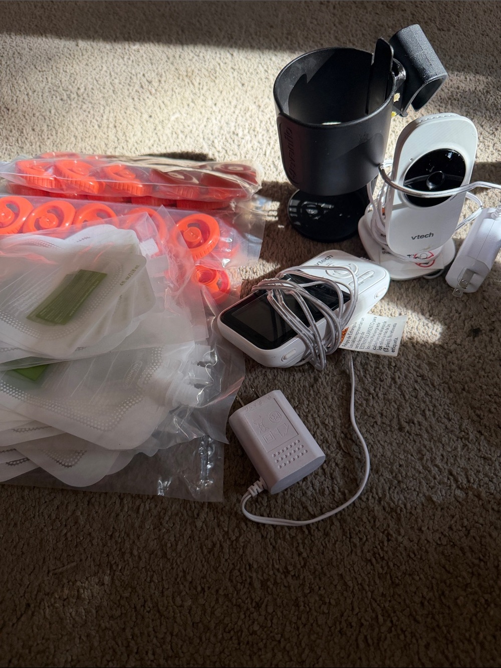 White Baby Monitor with Accessories - White